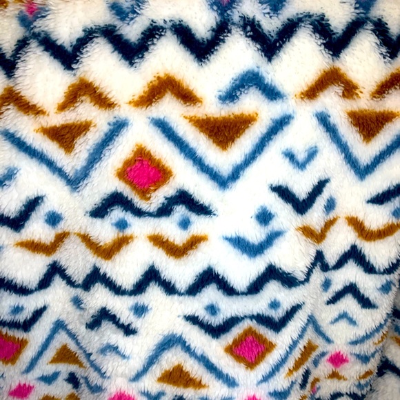 Eddie Bauer W’s XL plush, fleece 1/4 zip.Soft, like new condition.Aztec … - Picture 7 of 12